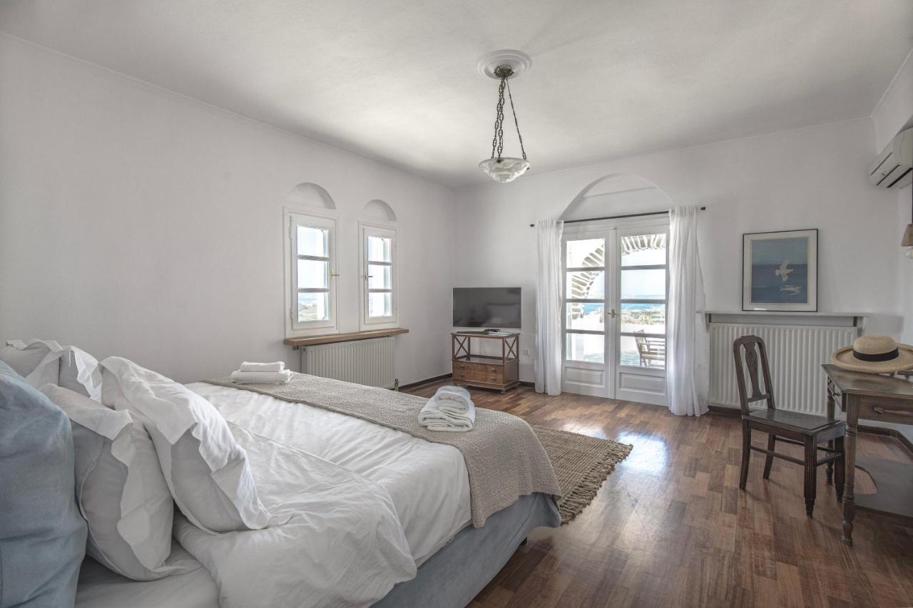 Anthemion Paros - Villas & Suites Agia Irini  Dış mekan fotoğraf